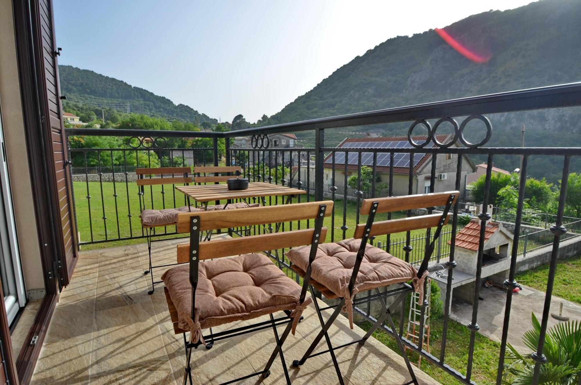 Apartments Orizzonte With Beautiful View Of The Bay Κότορ Εξωτερικό φωτογραφία