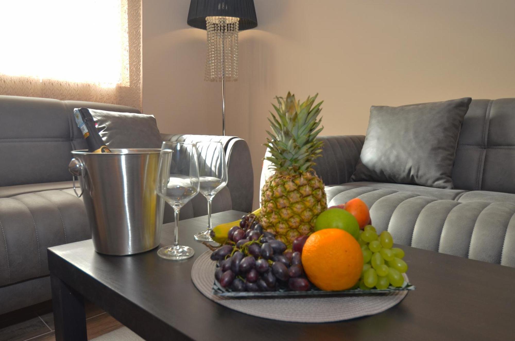 Apartments Orizzonte With Beautiful View Of The Bay Κότορ Εξωτερικό φωτογραφία